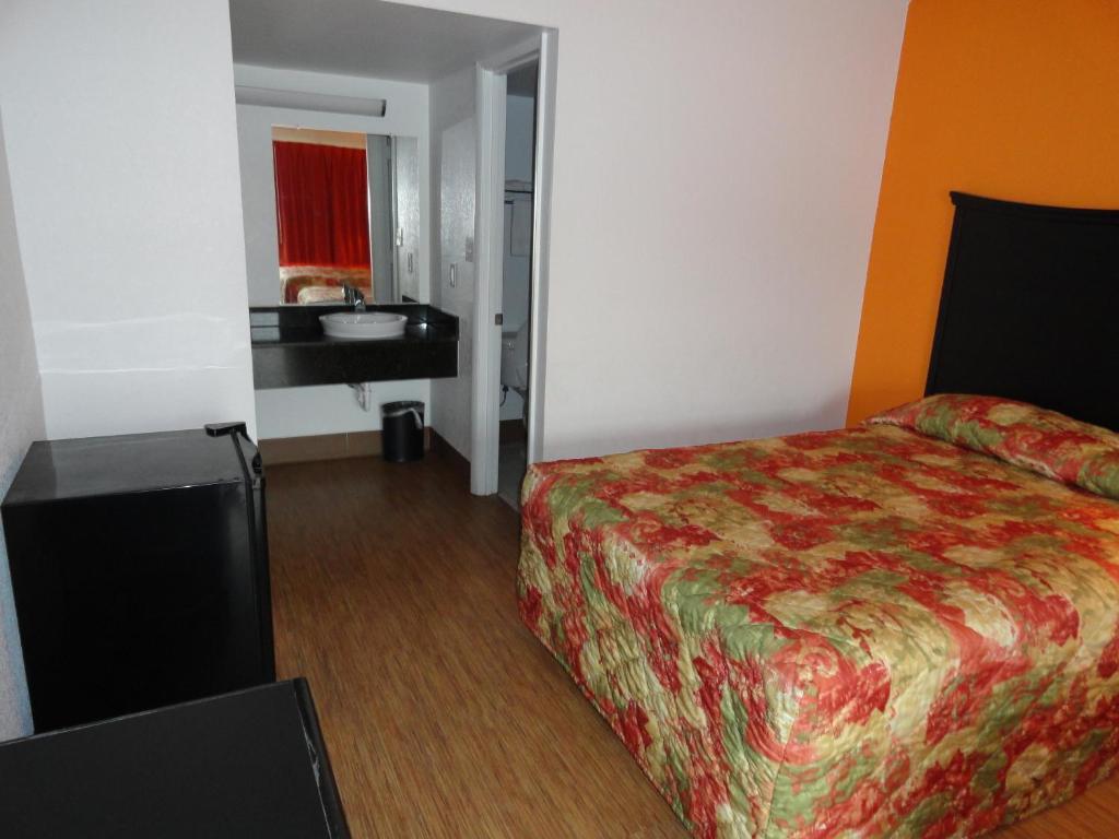 Econo Lodge Metropolis Ruang foto